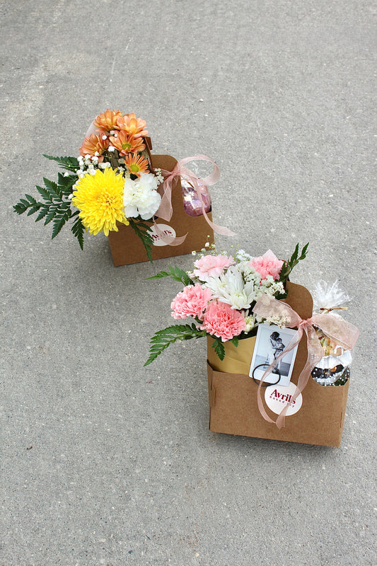 Cookies Carrier Bouquet